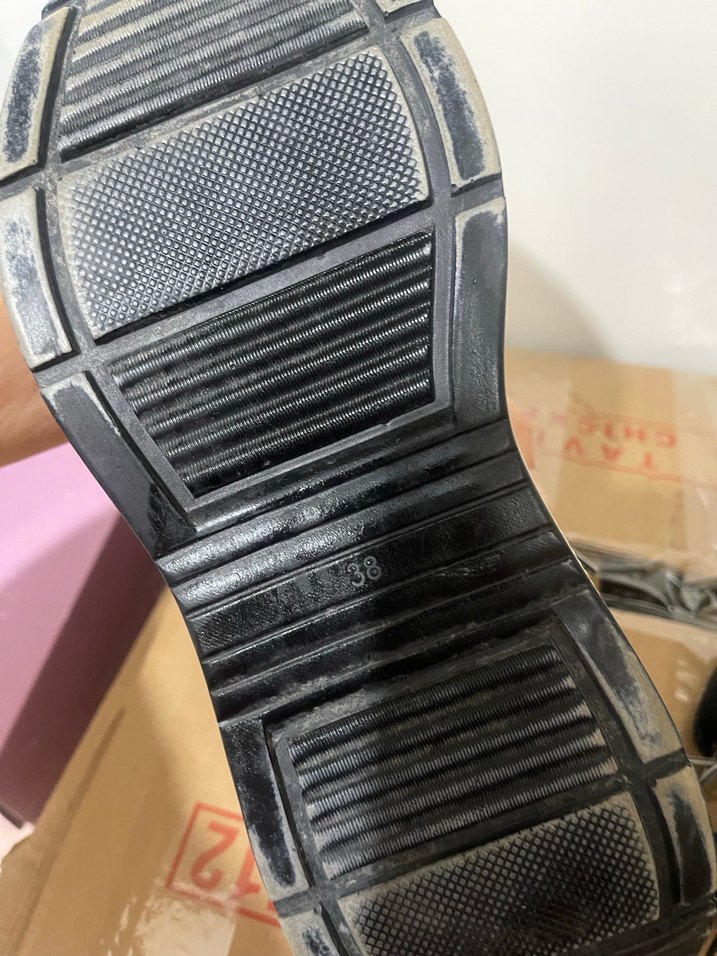 Siyah Dolgu Topuklu Bağcıklı Spor Ayakkabı - Görsel 4