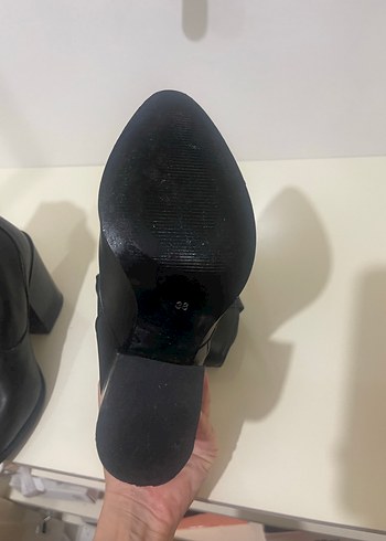 Bambi Siyah Kadın Çizme - Görsel 3