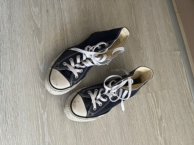 Converse 37