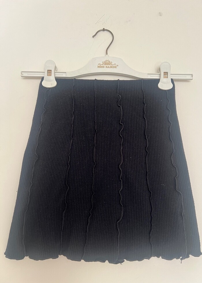 Bershka Fitilli Kısa Etek - Görsel 4