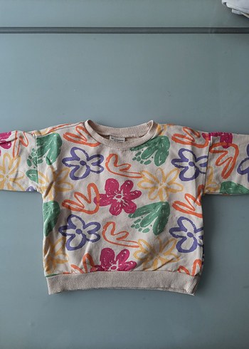 Çiçek Desenli Renkli Kız Sweatshirt