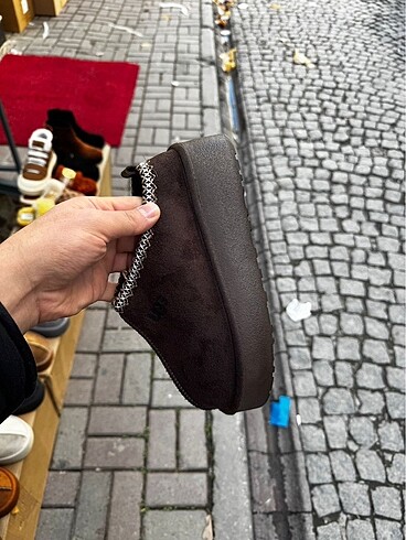 37 Beden Ugg terlik