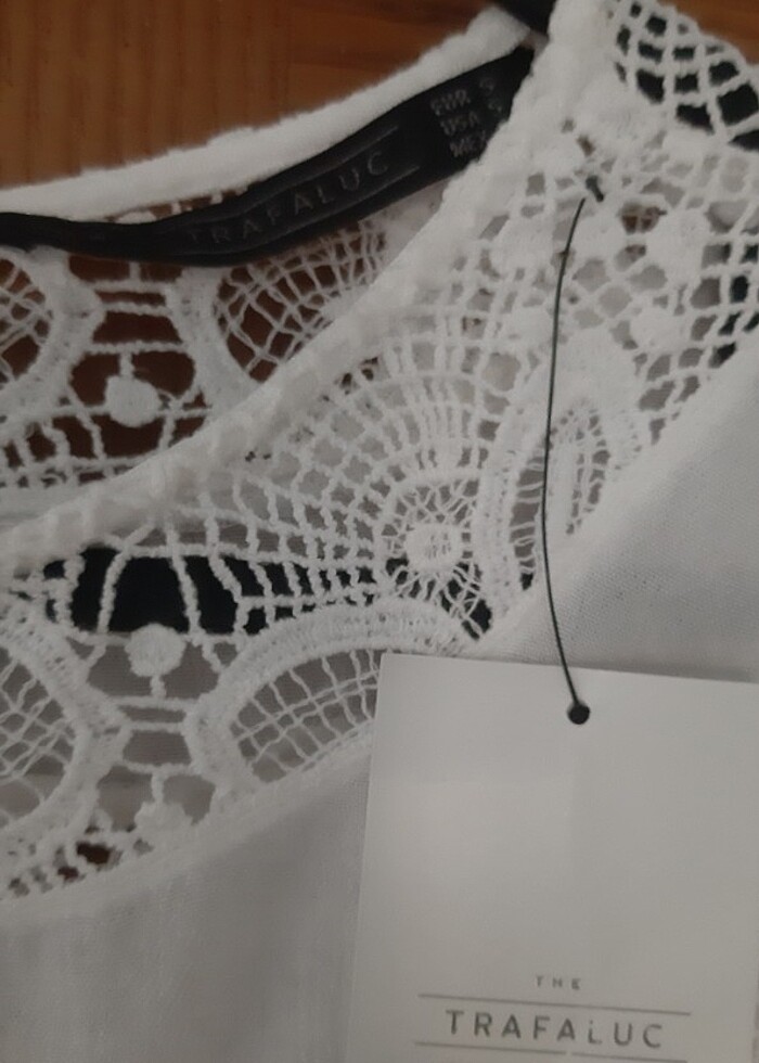 Zara dantel detayli bluz yeni etiketli S /M uyumlu - Görsel 3