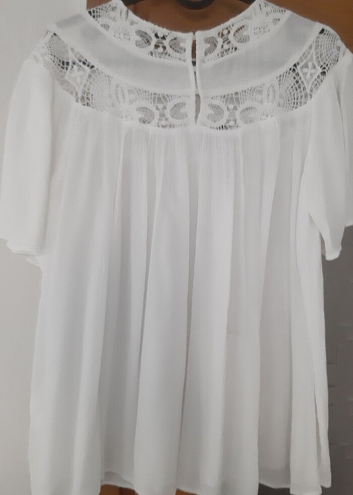 Zara dantel detayli bluz yeni etiketli S /M uyumlu - Görsel 2