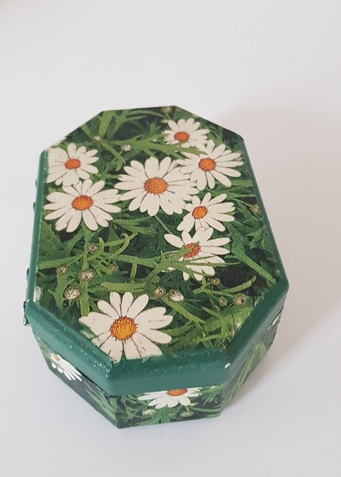 Papatya tasarimli ahşap kutu - Görsel 4