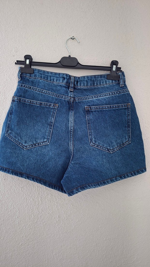 Trendyol yüksek bel mini kot şort yeni etiketli 38 - Görsel 2