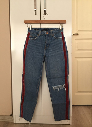 Bershka Mom Jean