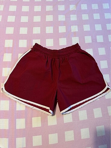 Bordo mini şort