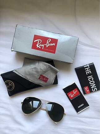 Ray-Ban Damla Tipi Gold Çerçeve Gözlük