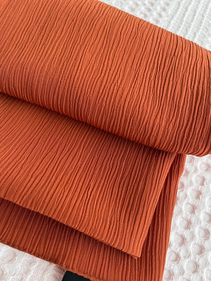 Kadın Kahverengi Pilili Şal - Görsel 2