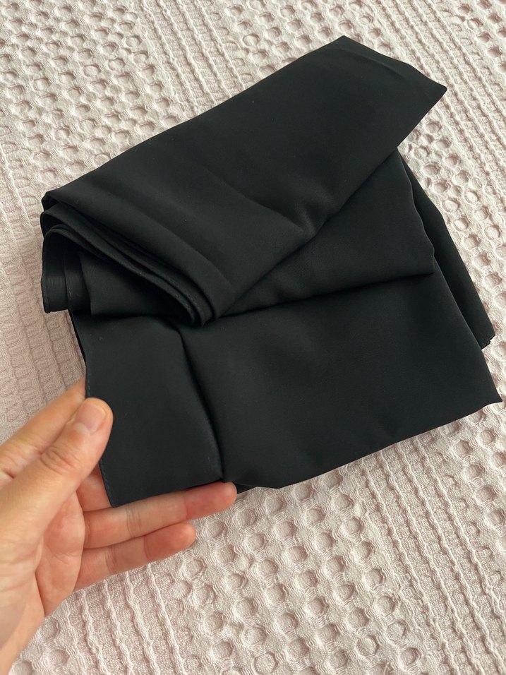 Kadın Siyah Piliseli Basic Şal - Görsel 2