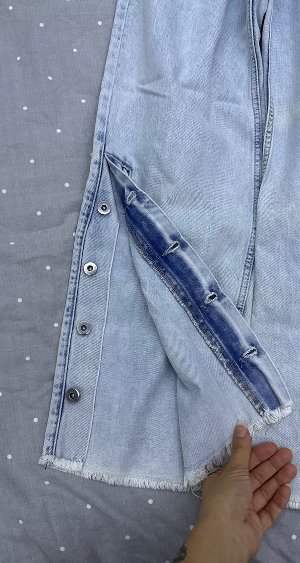 Düğmeli Salaş Kadın Midi Kot Pantolon - Görsel 2