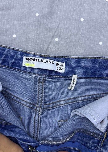 Yırtık Detaylı Mavi Salaş Kadın Jean - Görsel 5