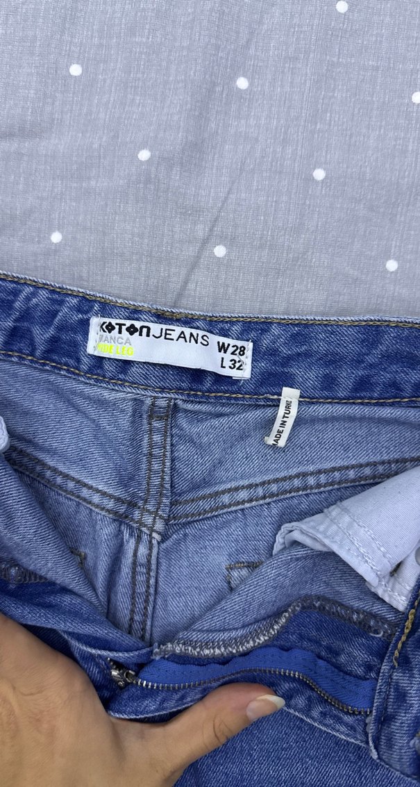 Yırtık Detaylı Mavi Salaş Kadın Jean - Görsel 5