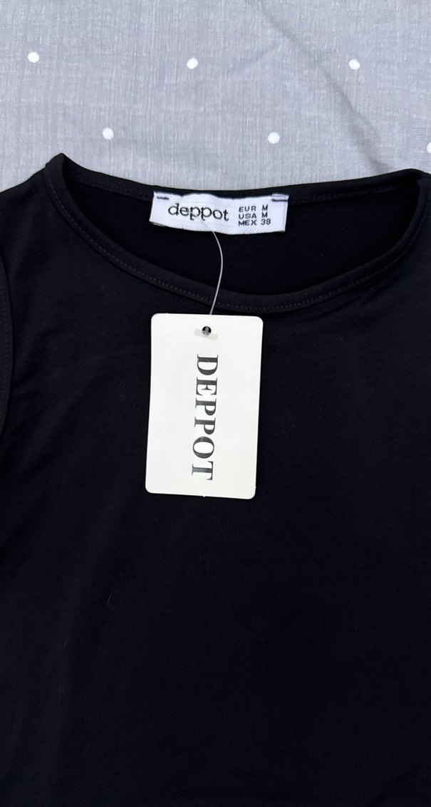 Kadın Siyah Kolsuz Crop Top - Görsel 2