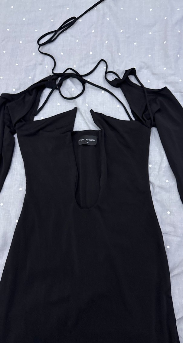 Siyah V Yaka Strappy Gotik Midi Elbiseler - Görsel 2