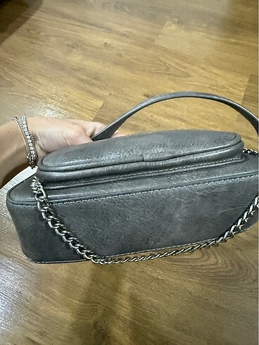  Beden Stradivarius çanta