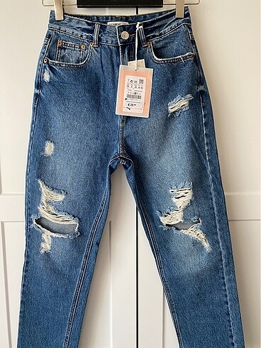 Pull and bear jeans