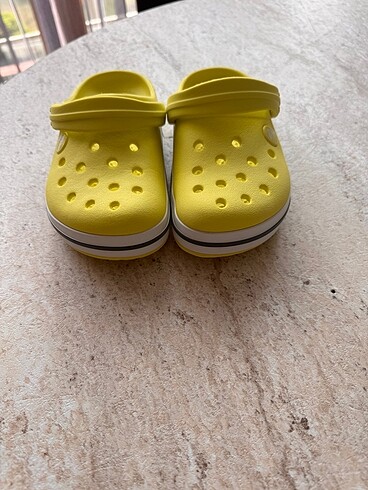 28 Beden sarı Renk Crocs terlik