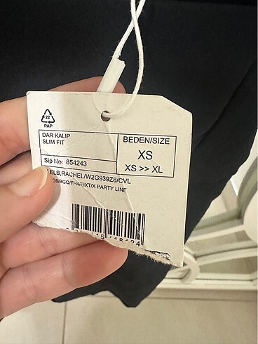 xs Beden siyah Renk Xs etiketli elbise