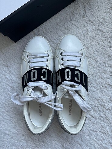 37 Beden beyaz Renk Dsquared2 Ayakkabı Sneaker