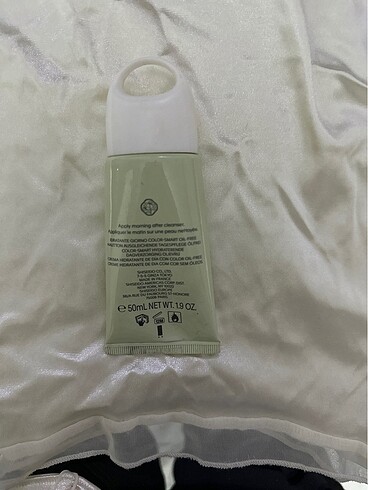 Shiseido Waso shiseido kapatıcı tint