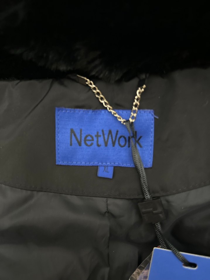 Network kaz tüyü siyah şişme mont - Görsel 3