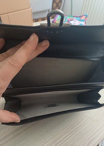 Siyah Tokalı Kadın Çanta - Görsel 2