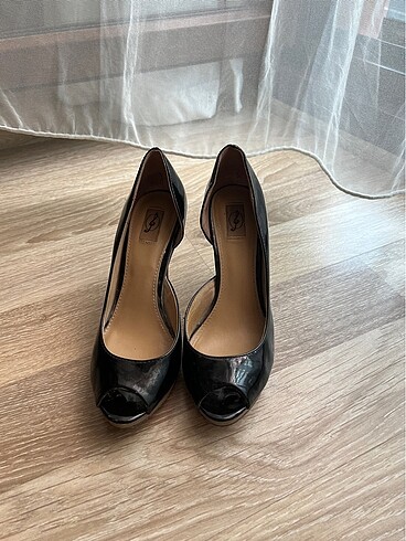 Stradivarius Siyah Topuklu Ayakkabı