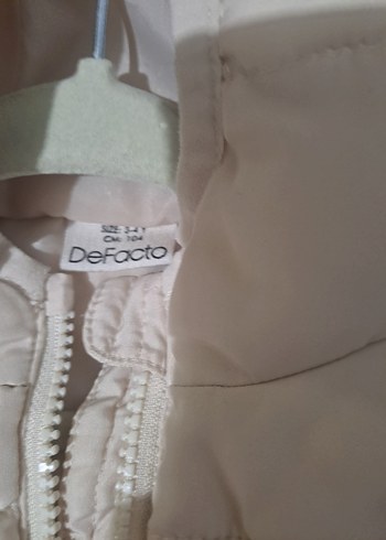 Kız Çocuk Kapüşonlu Bej Yelek - Görsel 3