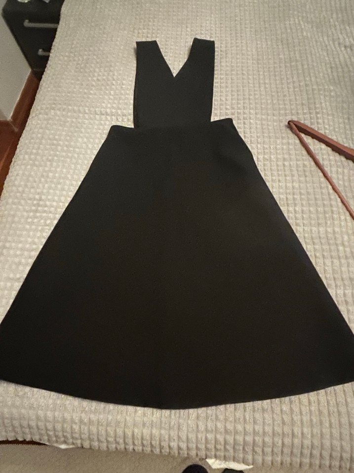 Siyah Süet Midi V Yaka İnce Askılı Elbise - Görsel 2