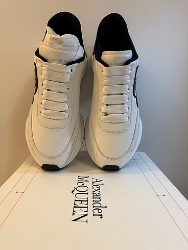 Alexander McQueen Alexander McQEEN Sneakers