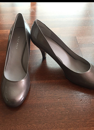 37 Beden altın Renk Ninewest Kullanılmamış Ayakkabı