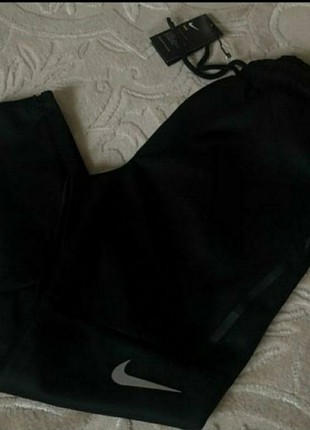 m Beden Nike Dri-Fit kumaş esortman altı