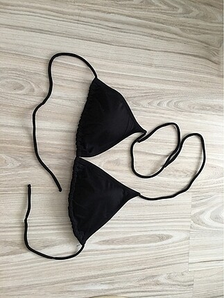 İpli bikini üstü