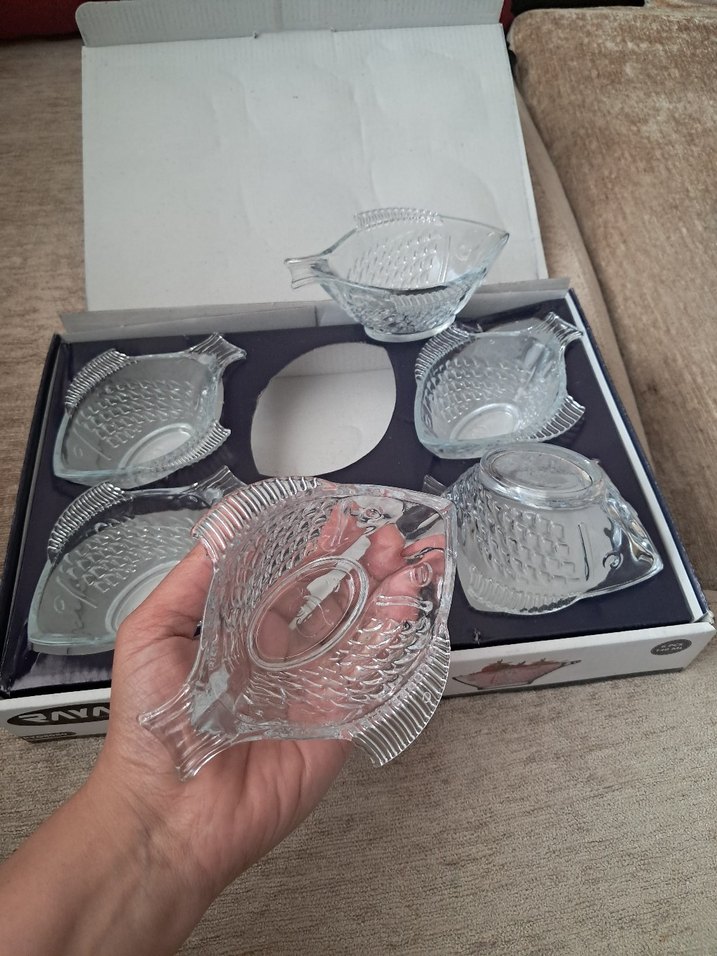 6'lı Gri Cam Balık Şekilli Tabak Seti - Görsel 2