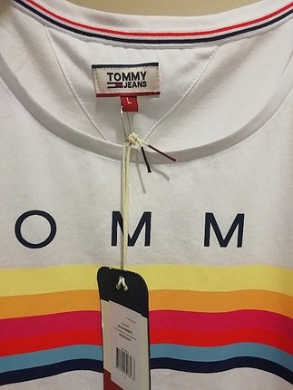 Ürün orjinaldir.#tommy#tommyjeans#