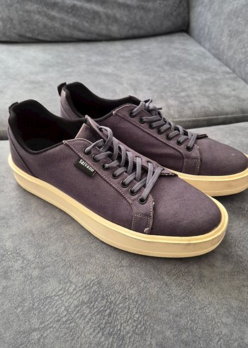 Diğer Sehir Stiline Uygun Koyu Mor Suet Sneaker