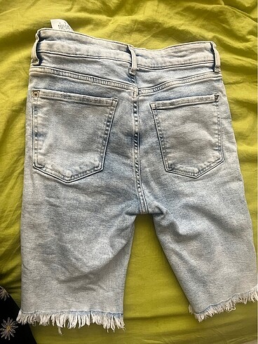 xs Beden Bershka Uzun Şort