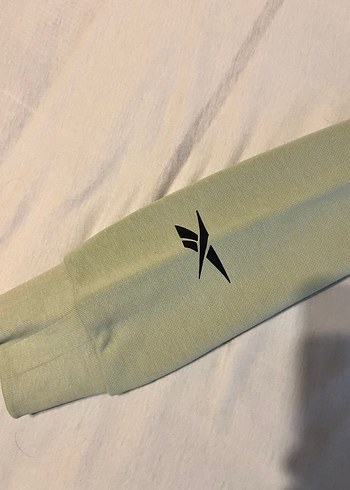 Reebok Açık Yeşil Kapüşonlu Sweatshirt - Görsel 5