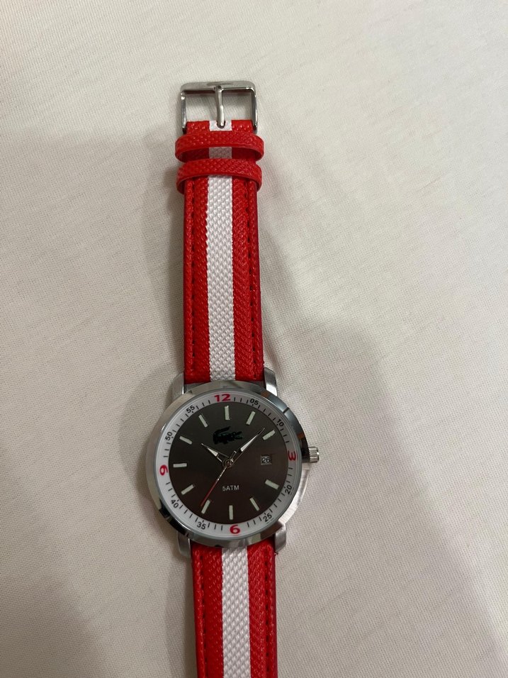 Lacoste Kırmızı Beyaz Klasik Erkek Kol Saati - Görsel 2