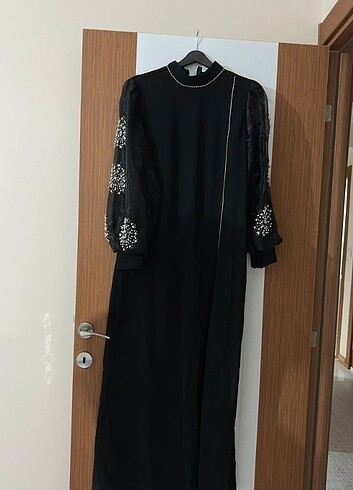Taşlı Tesettür siyah Elbise 