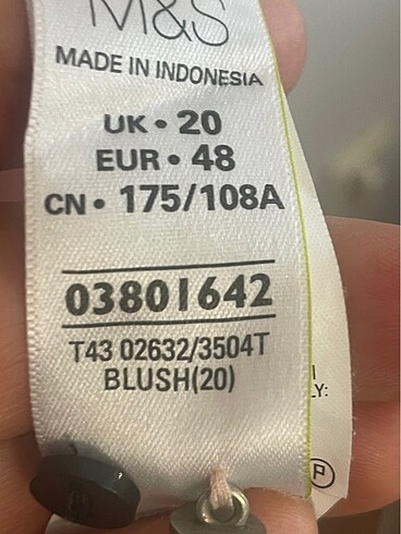 48 Beden Marks Spencer 48 beden gömlek