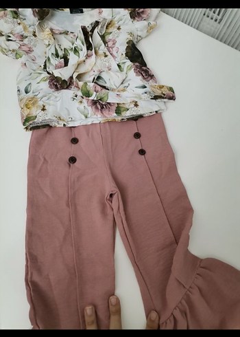 Kısa Kollu Fırfırlı Bebek Kız Takımı - Görsel 2