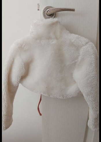 Beyaz Suni Kürk Detaylı çocuk Ceket Bolero - Görsel 2