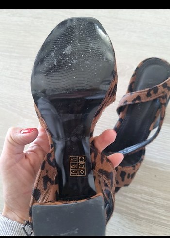 nur bilen Yavuzer beauty omelette leopar - Görsel 5