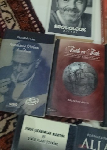  Beden kitap seti 250 tl Çeşitli Yazarların Edebiyat ve Dini Kitapları