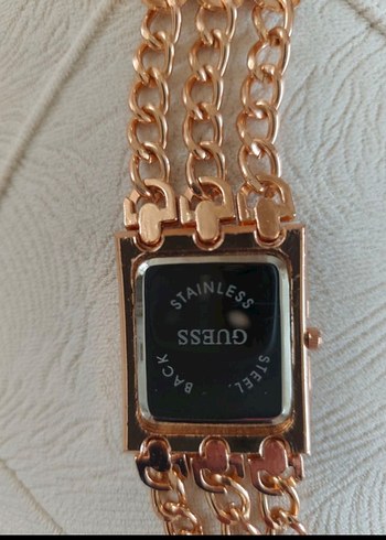 Guess Zincir Detaylı rose Guess Kadın Saat