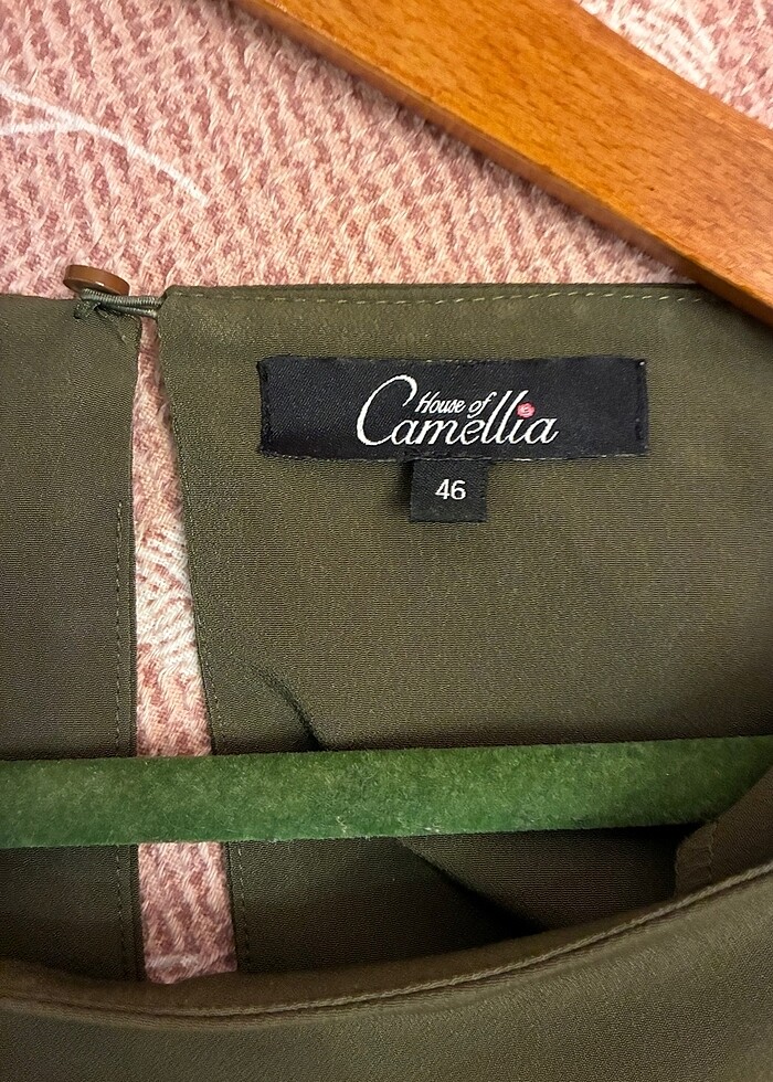 House of Camellia Haki Şık Elbise - Görsel 4