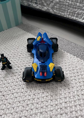 Batman Koyu Mavi Oyuncak Araba - Görsel 3